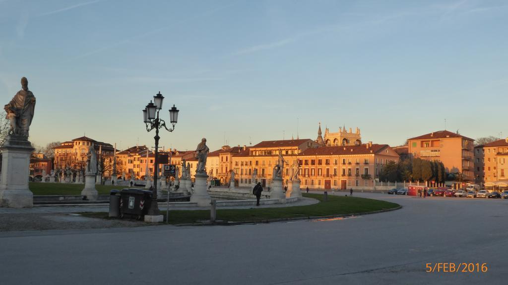 Residenza Carducci Padova Bed & Breakfast Luaran gambar