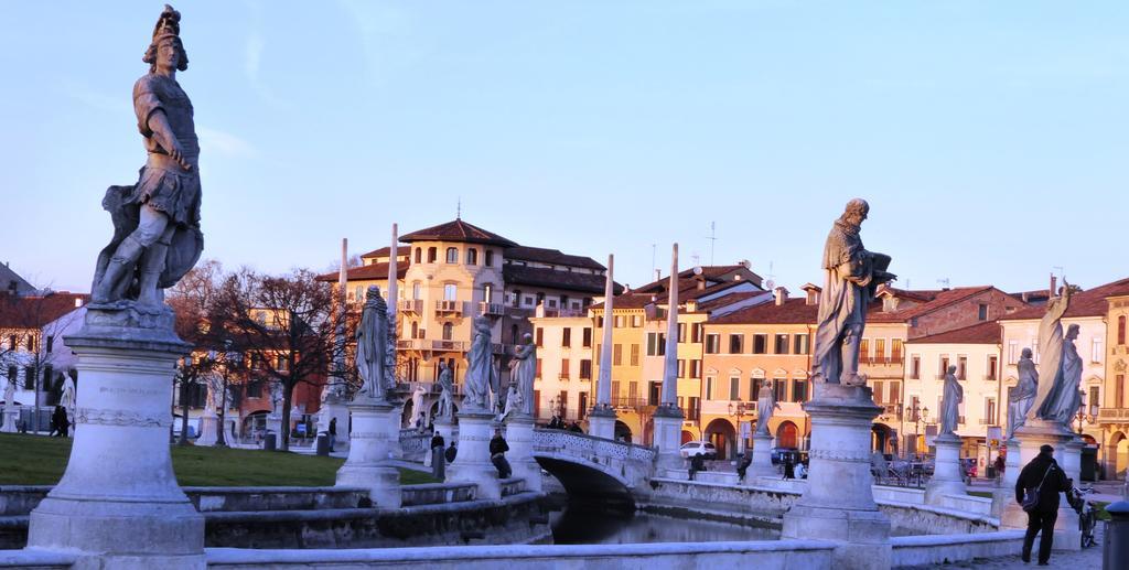 Residenza Carducci Padova Bed & Breakfast Luaran gambar