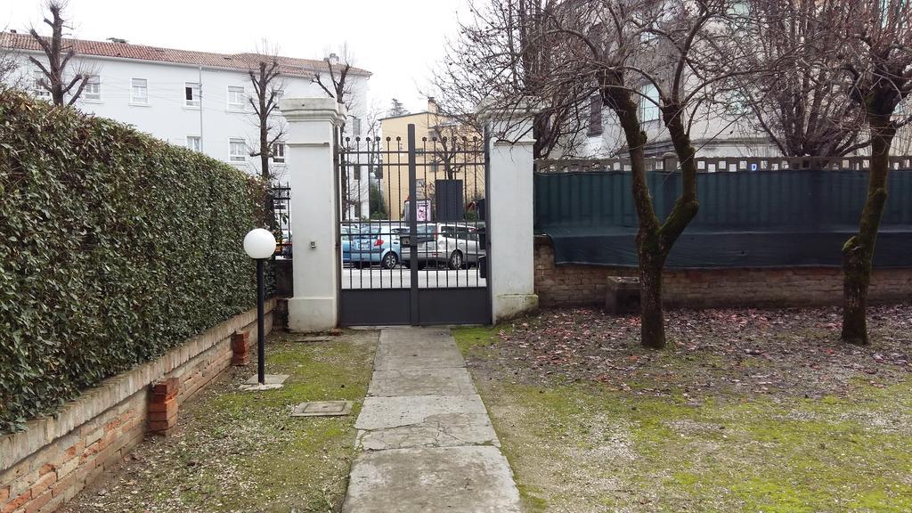 Residenza Carducci Padova Bed & Breakfast Luaran gambar