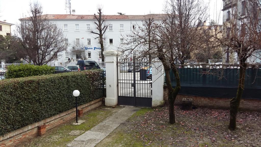 Residenza Carducci Padova Bed & Breakfast Luaran gambar