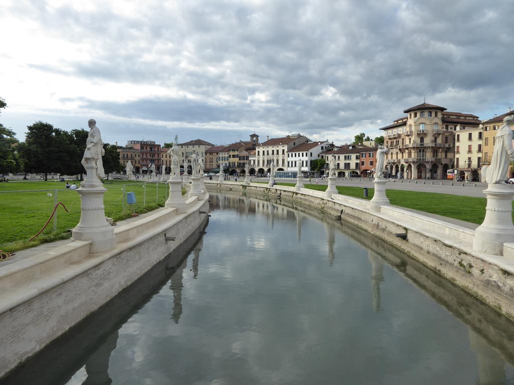 Residenza Carducci Padova Bed & Breakfast Luaran gambar